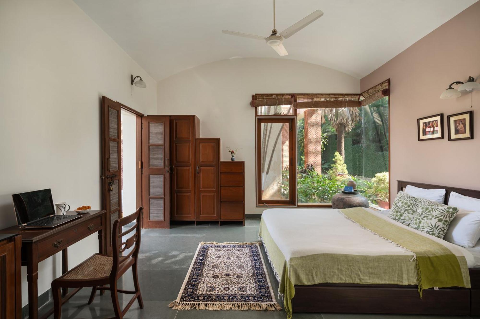 Saffronstays Pride Rock Mandve Bagian luar foto