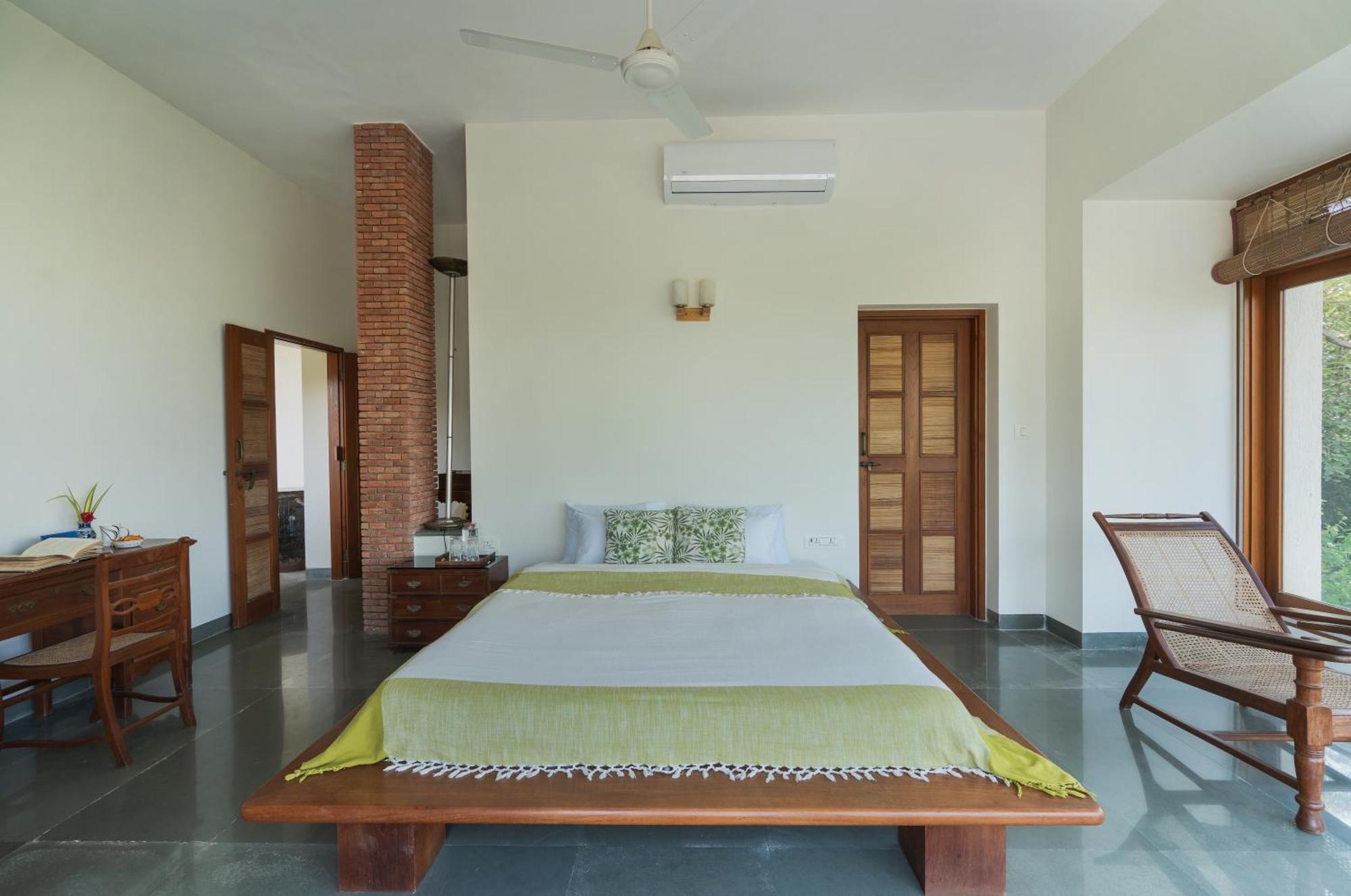 Saffronstays Pride Rock Mandve Bagian luar foto